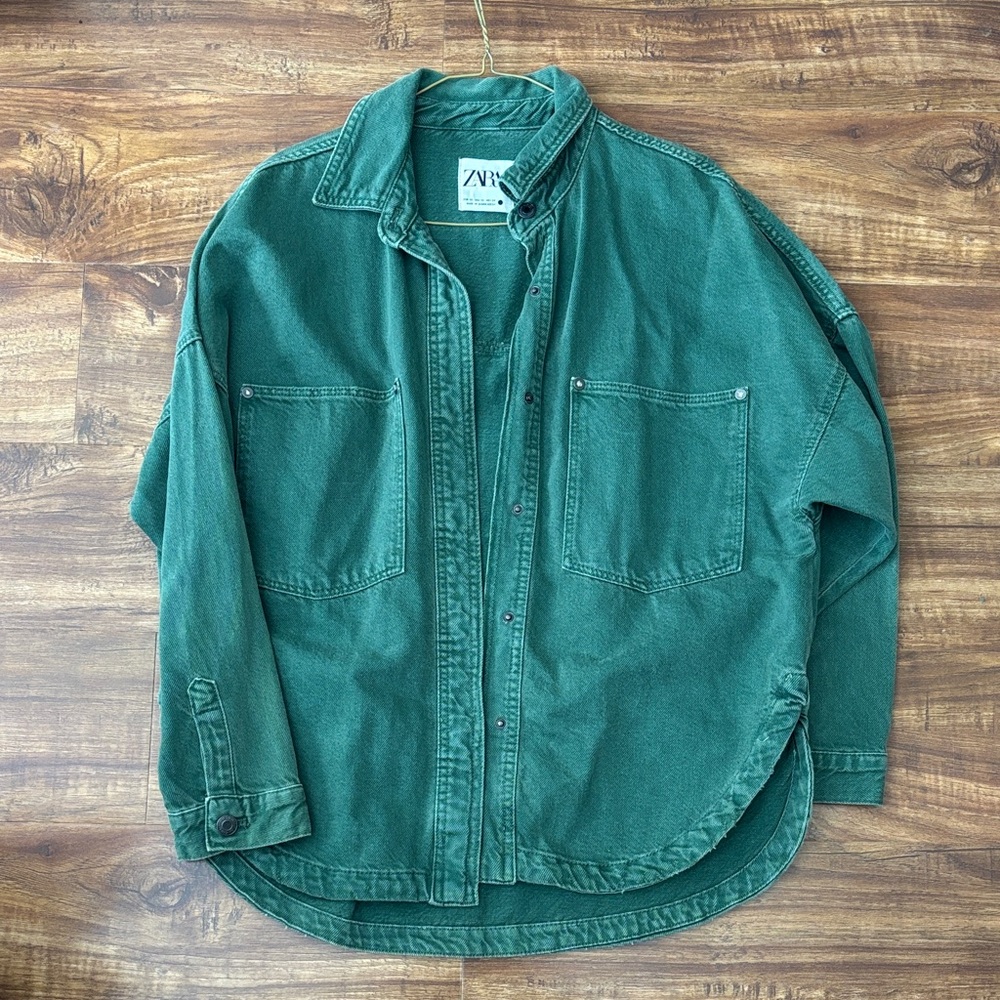 ZARA Forest Green Oversized Button-Front Shacket